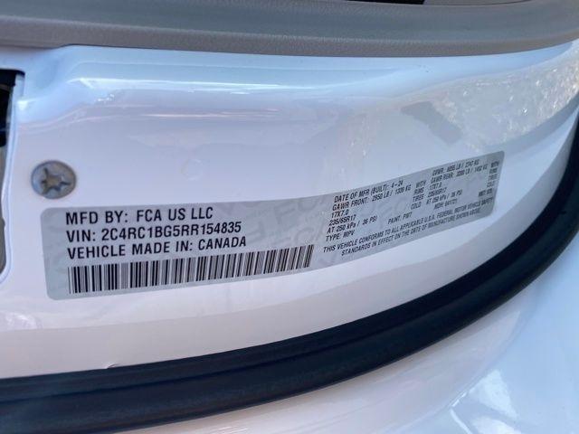 Chrysler Pacifica Touring L 2024