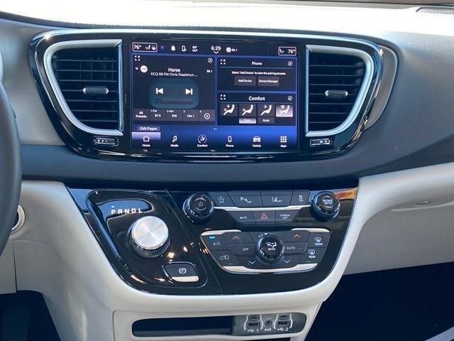 Chrysler Pacifica Touring L 2024