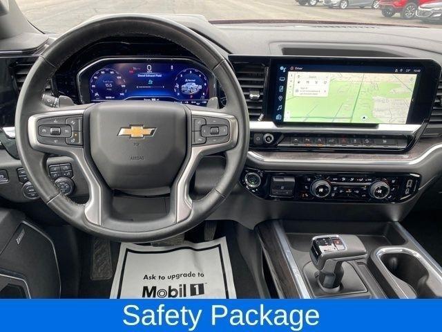 Chevrolet Silverado 1500 LTZ Crew Cab 4WD 2025
