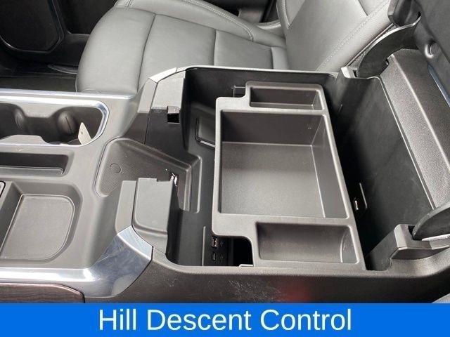 Chevrolet Silverado 1500 LTZ Crew Cab 4WD 2025