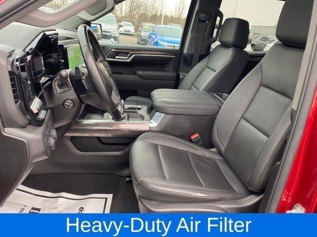 Chevrolet Silverado 1500 LTZ Crew Cab 4WD 2025