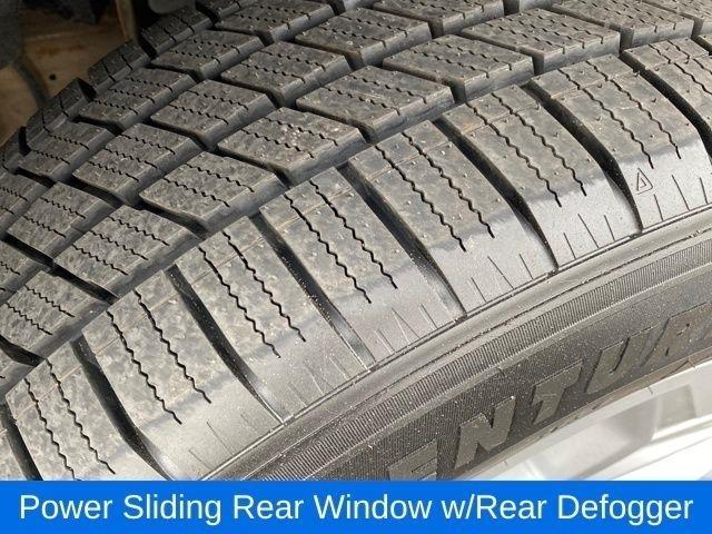 Chevrolet Silverado 1500 LTZ Crew Cab 4WD 2025