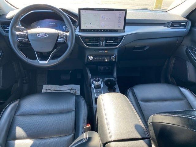 Ford Escape Platinum AWD 2024