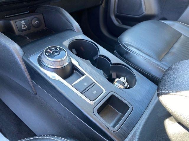 Ford Escape Platinum AWD 2024