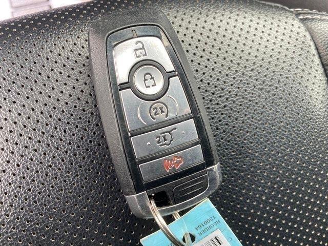 Ford Escape Titanium 4WD 2022