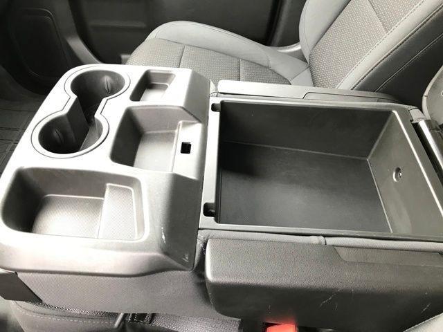 Chevrolet Silverado 1500 Custom Crew Cab Long Box 4WD 2020