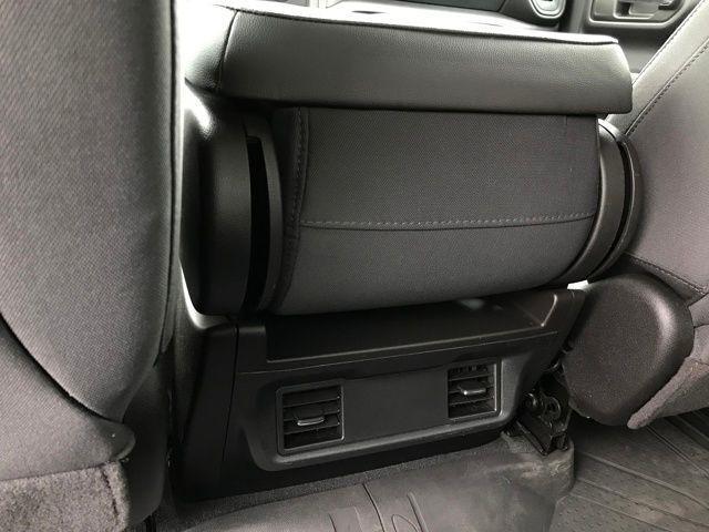 Chevrolet Silverado 1500 Custom Crew Cab Long Box 4WD 2020