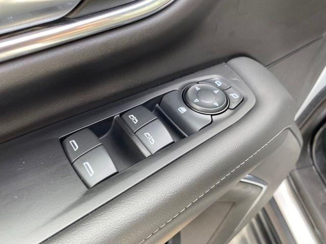 GMC Yukon SLE 4WD 2023