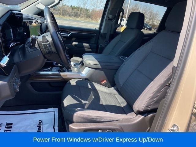 Chevrolet Silverado 1500 Trail Boss LT Crew Cab 4WD 2023