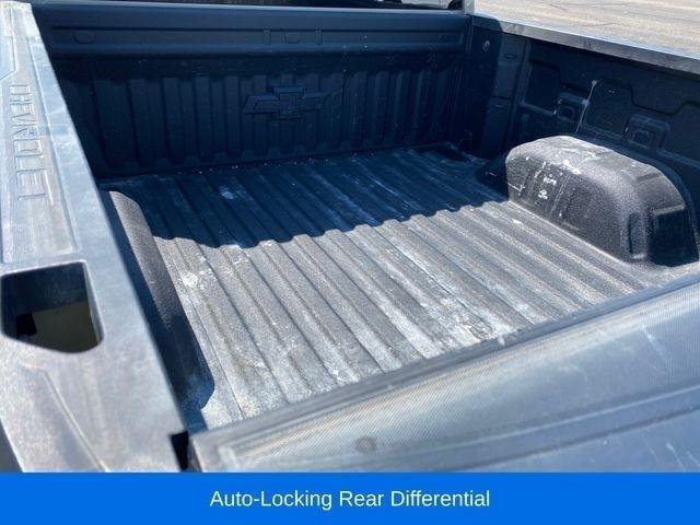 Chevrolet Silverado 1500 Trail Boss LT Crew Cab 4WD 2023