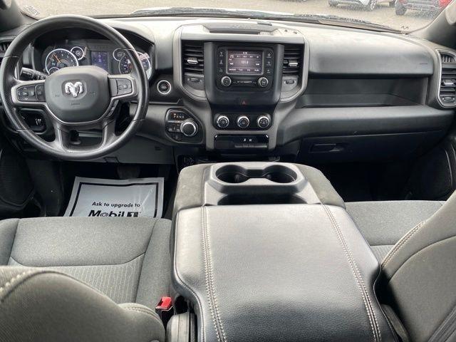 RAM 1500 Tradesman Quad Cab 4WD 2022