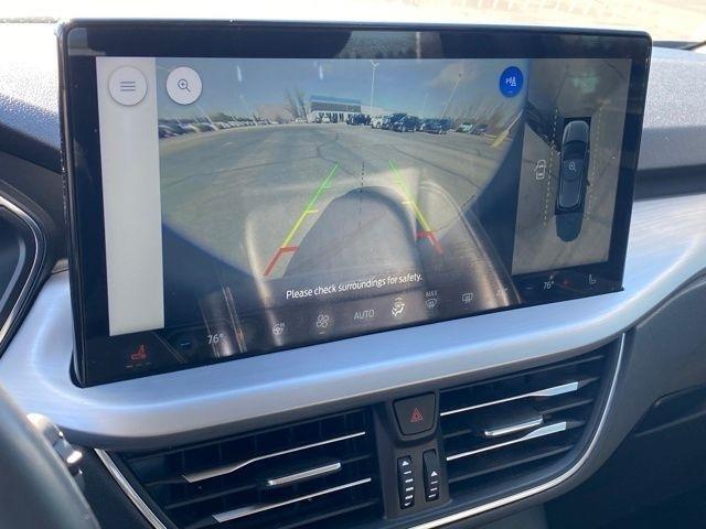 Ford Escape Platinum AWD 2023