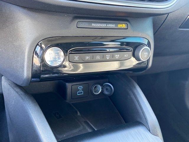 Ford Escape Platinum AWD 2023