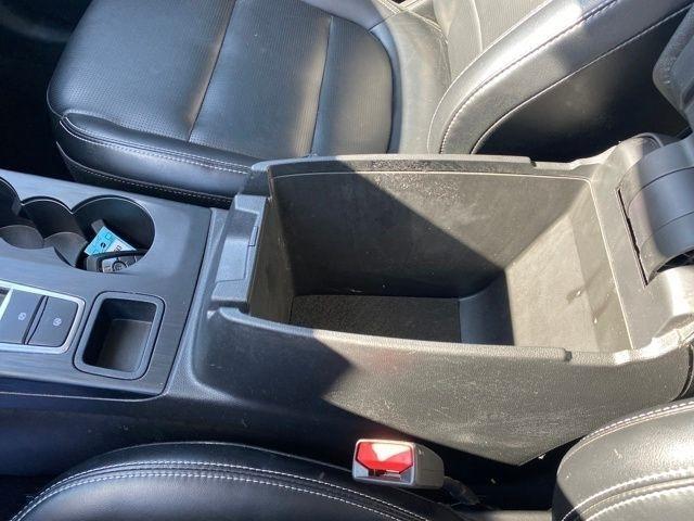 Ford Escape Platinum AWD 2023