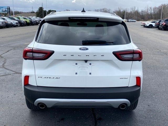 Ford Escape Platinum AWD 2024