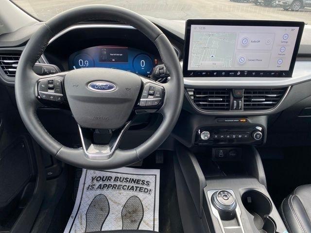 Ford Escape Platinum AWD 2024