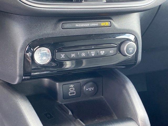 Ford Escape Platinum AWD 2024