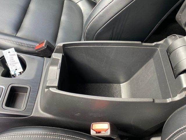 Ford Escape Platinum AWD 2024