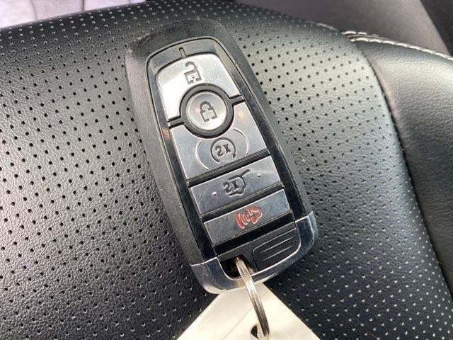 Ford Escape Platinum AWD 2024