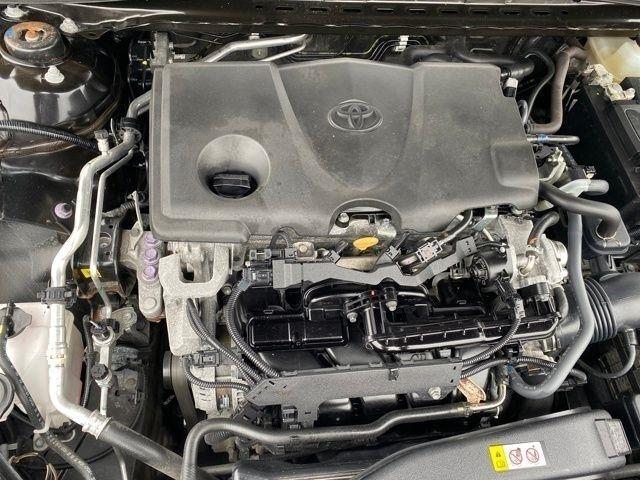 Toyota Camry SE 2023