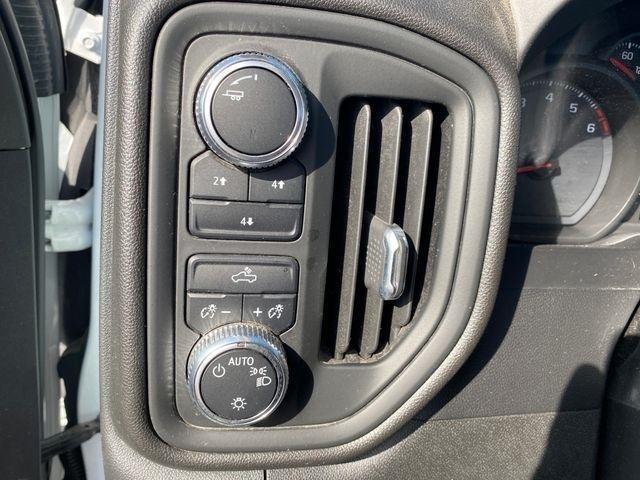 GMC Sierra 2500HD Pro Regular Cab 4WD 2022