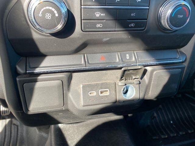 GMC Sierra 2500HD Pro Regular Cab 4WD 2022