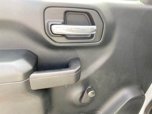 GMC Sierra 2500HD Pro Regular Cab 4WD 2022