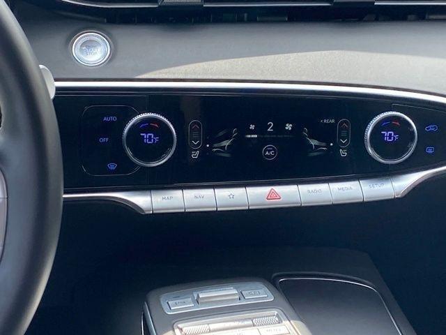 Genesis GV70 2.5T 2025