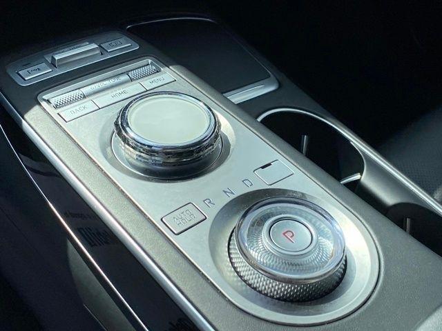 Genesis GV70 2.5T 2025