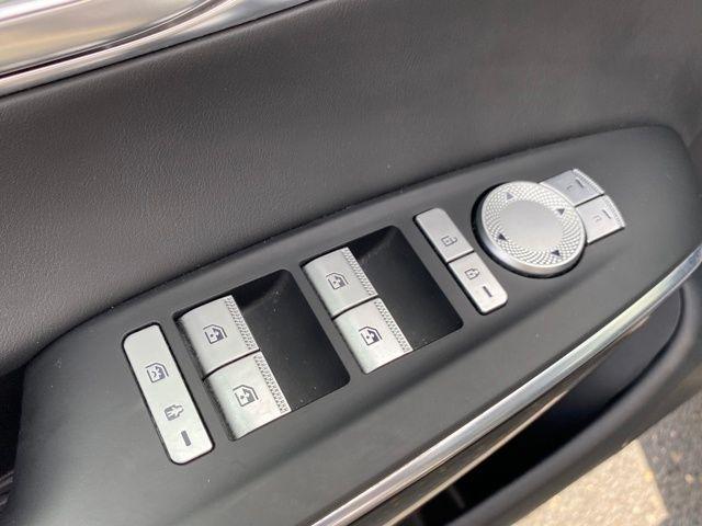 Genesis GV70 2.5T 2025