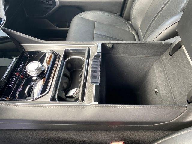 Jeep Wagoneer Series II 4WD 2024