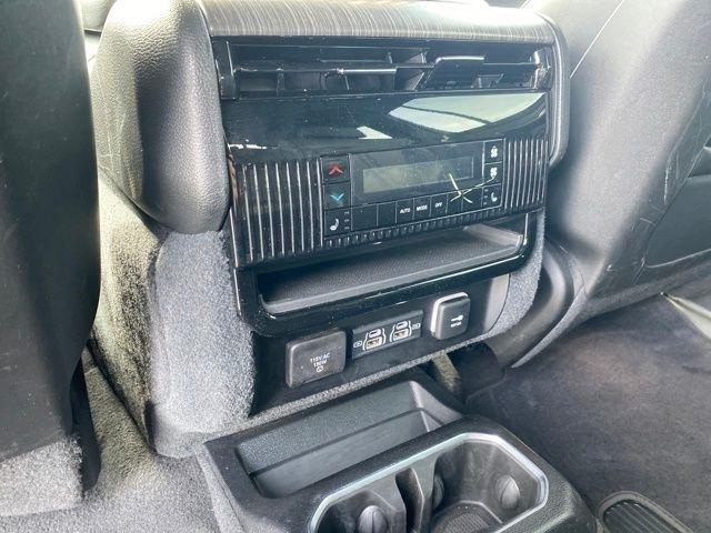 Jeep Wagoneer Series II 4WD 2024