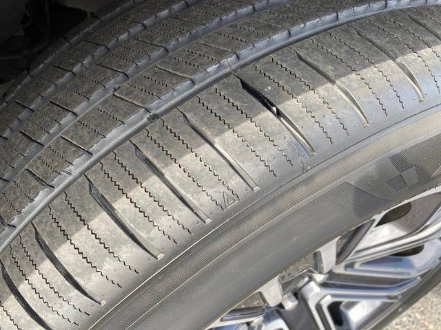 Jeep Wagoneer Series II 4WD 2024