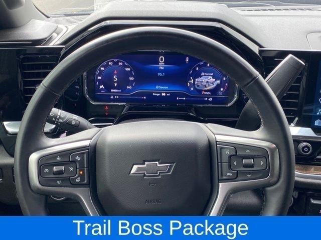 Chevrolet Silverado 2500HD LT Crew Cab Long Box 4WD 2025