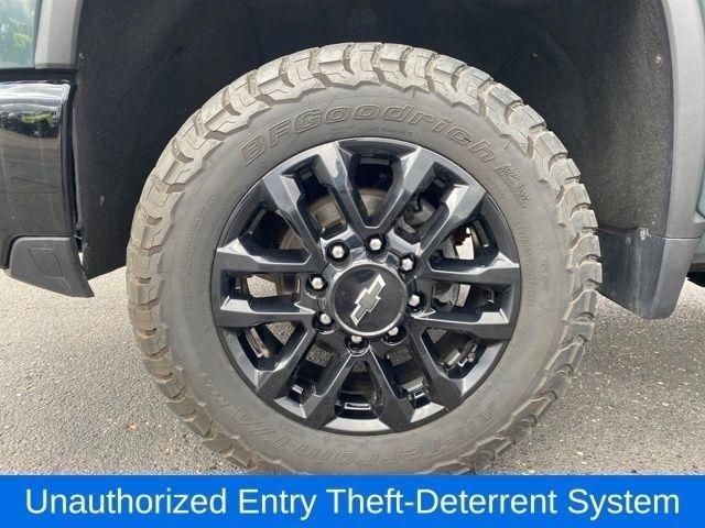 Chevrolet Silverado 2500HD LT Crew Cab Long Box 4WD 2025