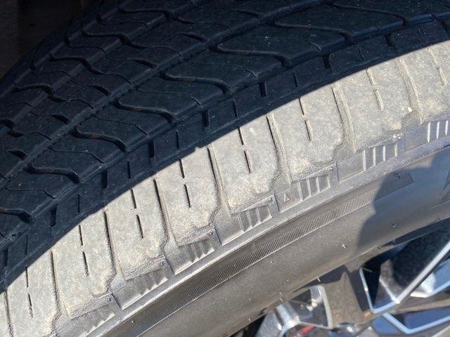 GMC Yukon SLT 4WD 2023