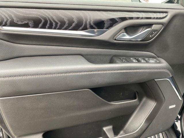 GMC Yukon Denali 4WD 2023