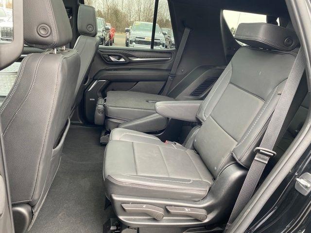 GMC Yukon Denali 4WD 2023