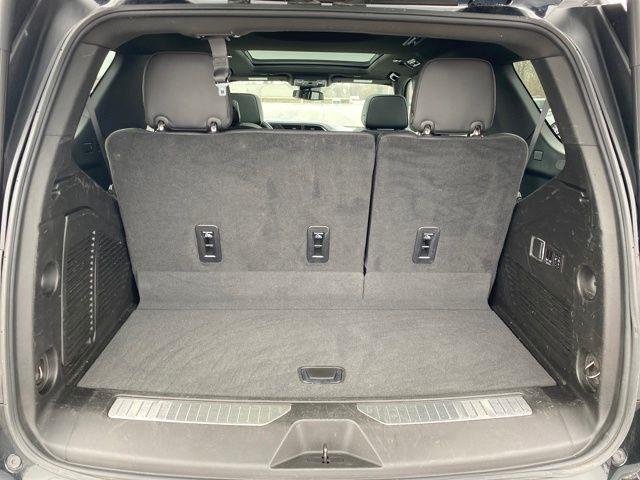 GMC Yukon Denali 4WD 2023