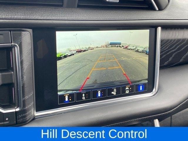 GMC Yukon Denali 4WD 2023