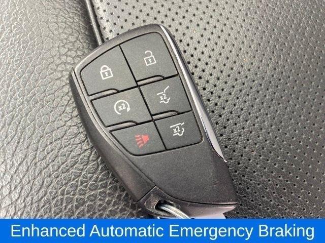 GMC Yukon Denali 4WD 2023