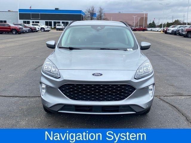 Ford Escape Titanium 4WD 2022