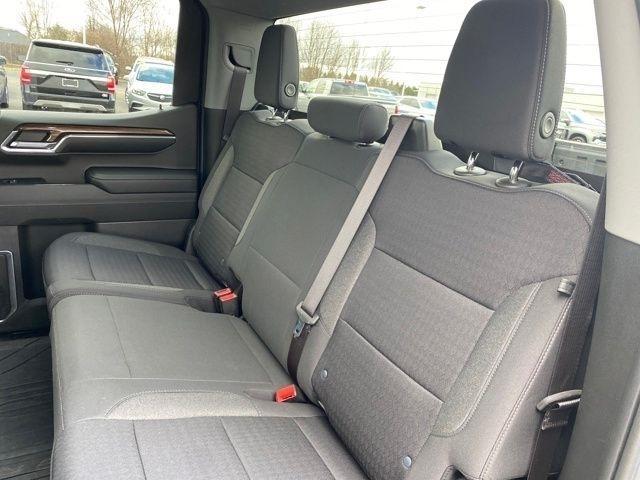 Chevrolet Silverado 1500 LT Crew Cab 4WD 2023