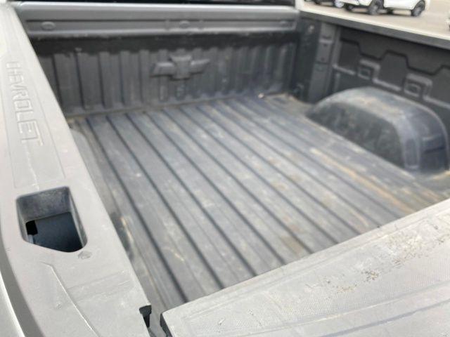 Chevrolet Silverado 1500 LT Crew Cab 4WD 2023