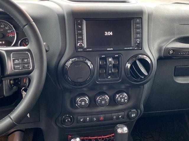 Jeep Wrangler Unlimited Rubicon 4WD 2017