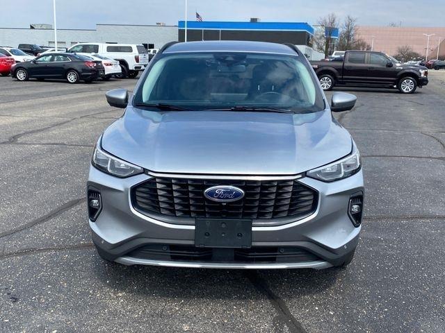 Ford Escape Platinum AWD 2023