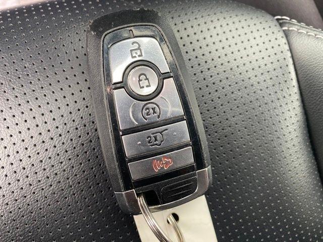 Ford Escape Platinum AWD 2023