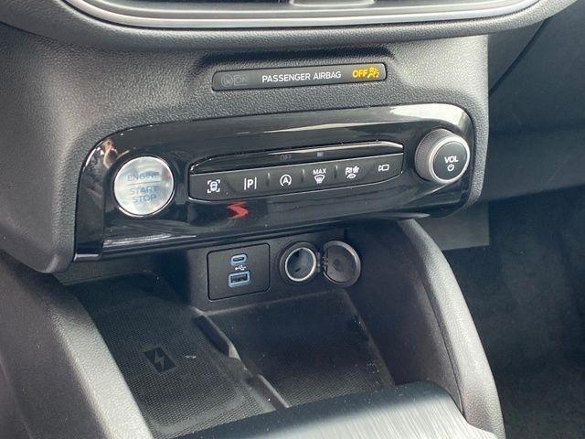 Ford Escape Platinum AWD 2023