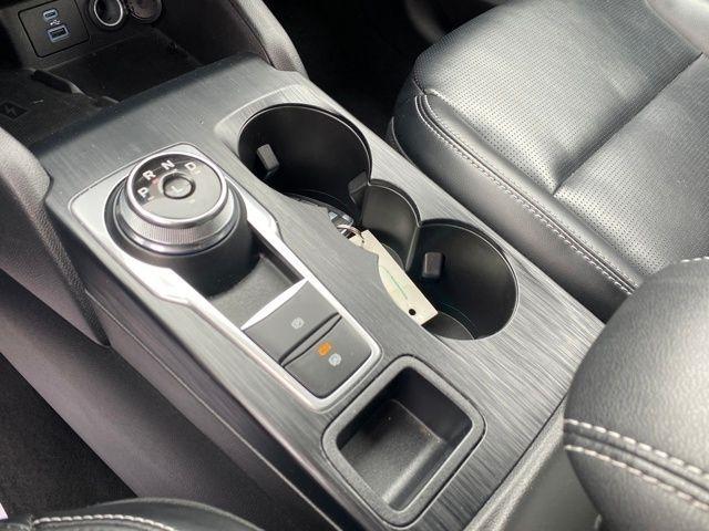 Ford Escape Platinum AWD 2023