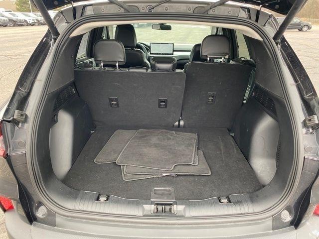 Ford Escape Platinum AWD 2023